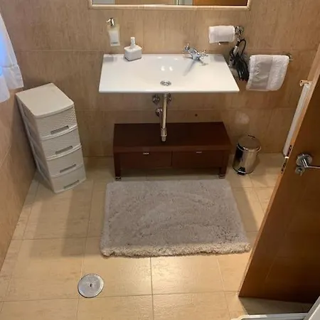 Casa Do Forno Holiday home Meis
